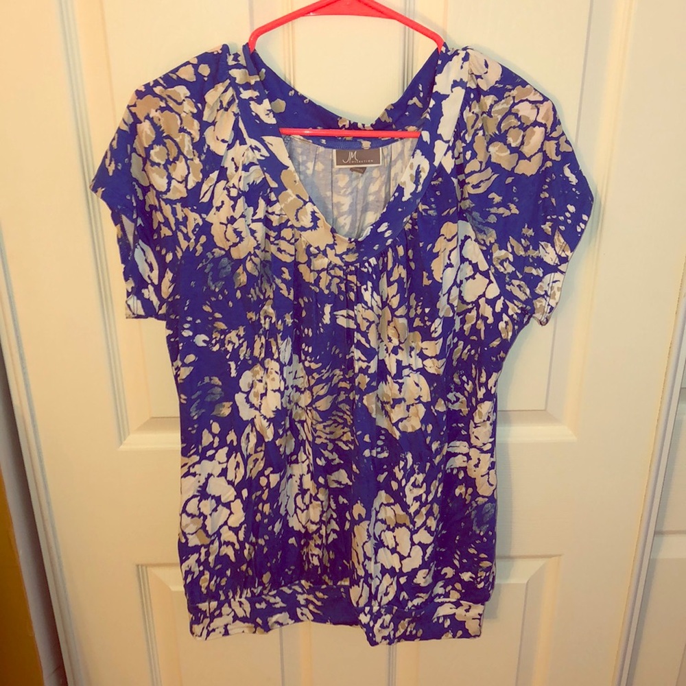 JM Collection Flowered short sleeve top